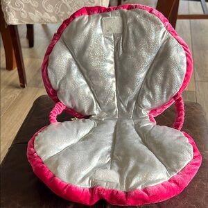 Build-A-Bear Pink and Silver Shell-Shaped Clam